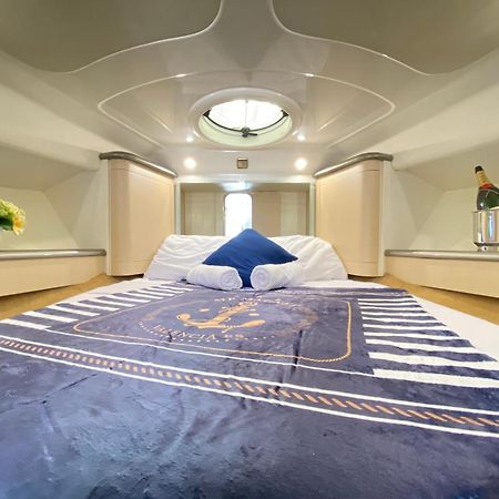 The Valencia Yacht Experience Hotel Ngoại thất bức ảnh