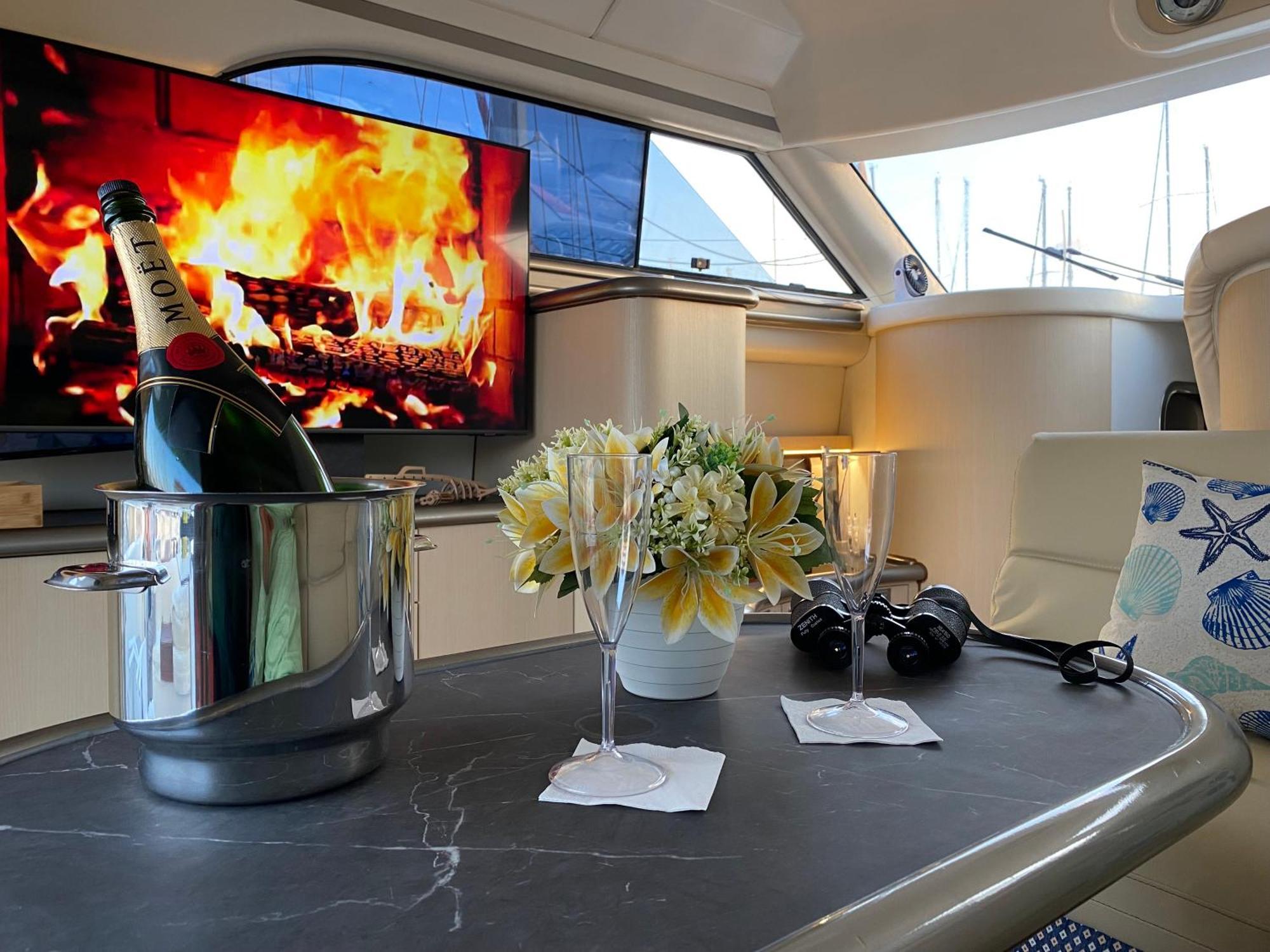 The Valencia Yacht Experience Hotel Ngoại thất bức ảnh