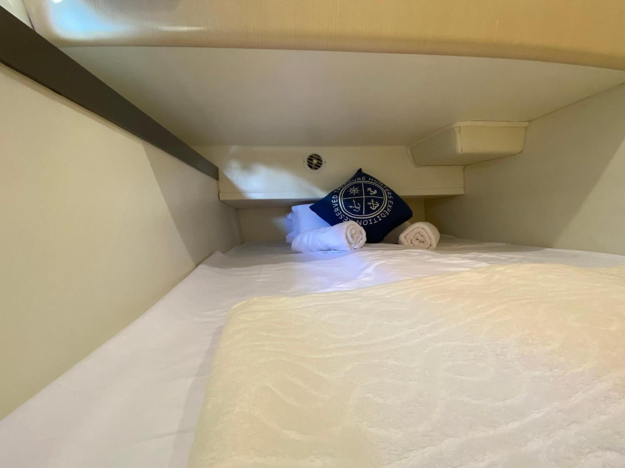 The Valencia Yacht Experience Hotel Ngoại thất bức ảnh