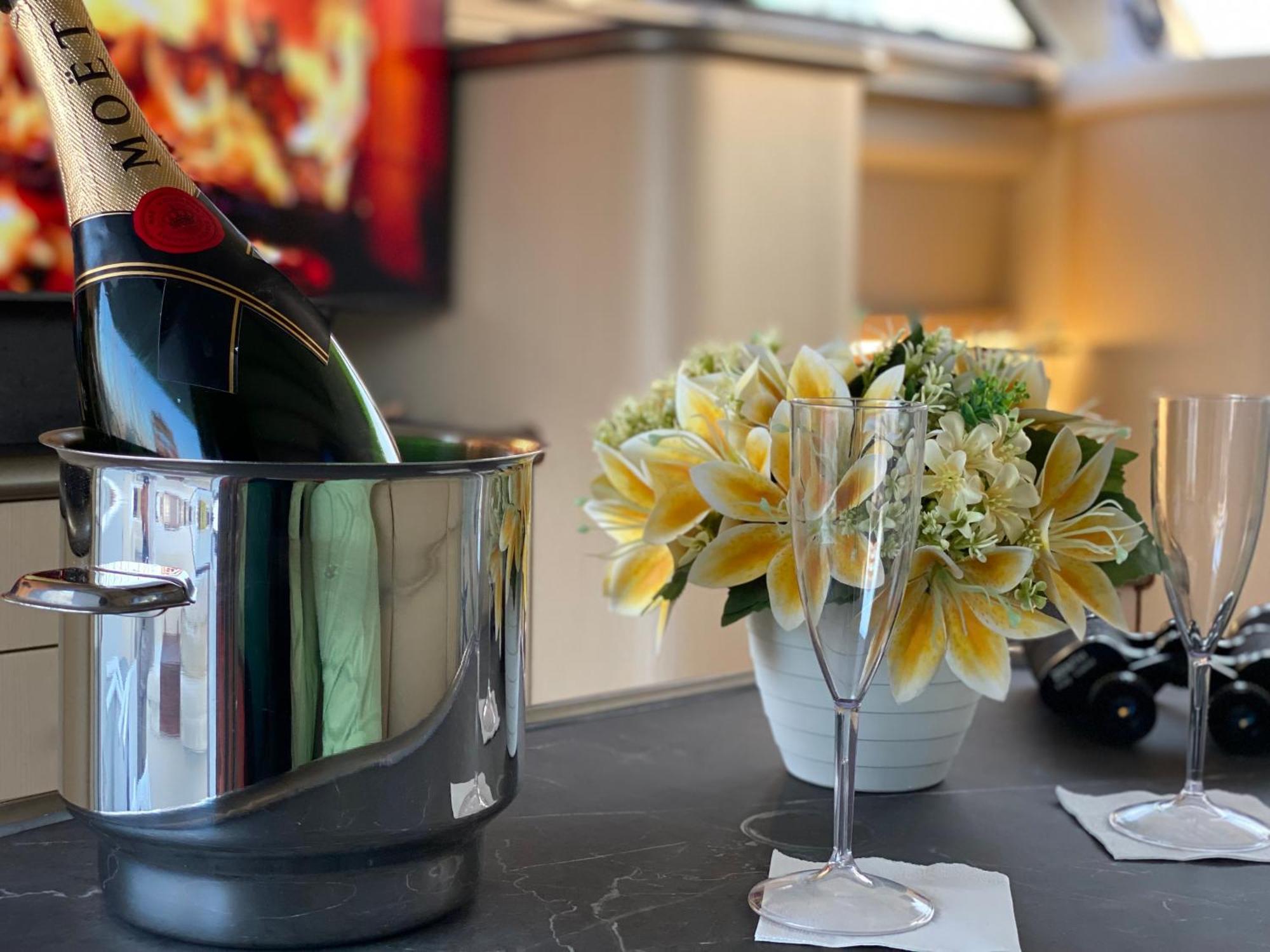 The Valencia Yacht Experience Hotel Ngoại thất bức ảnh